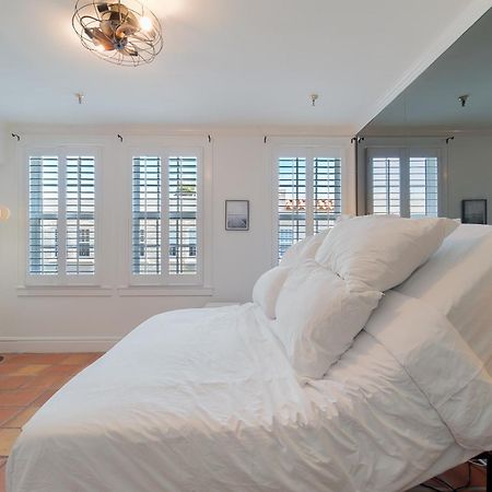 Palm Beach Island Condominiums Extérieur photo