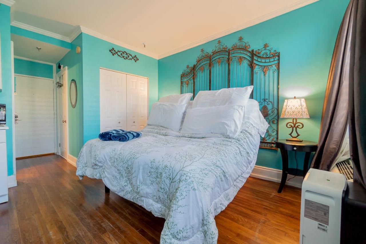 Palm Beach Island Condominiums Extérieur photo