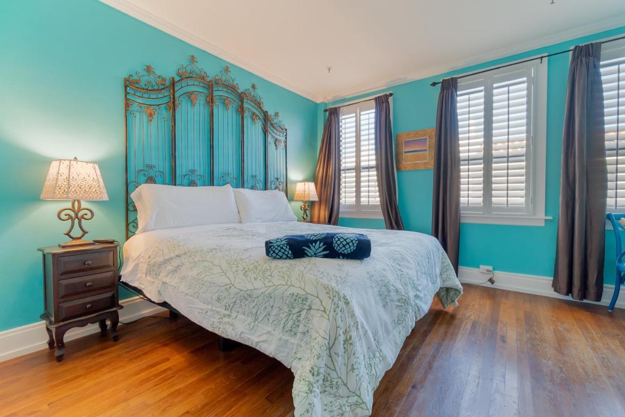 Palm Beach Island Condominiums Extérieur photo