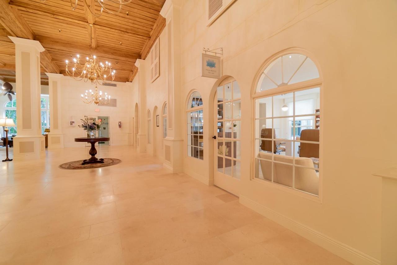 Palm Beach Island Condominiums Extérieur photo