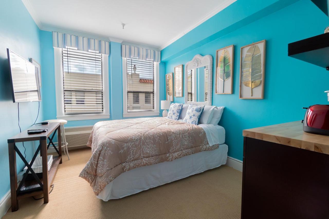 Palm Beach Island Condominiums Extérieur photo